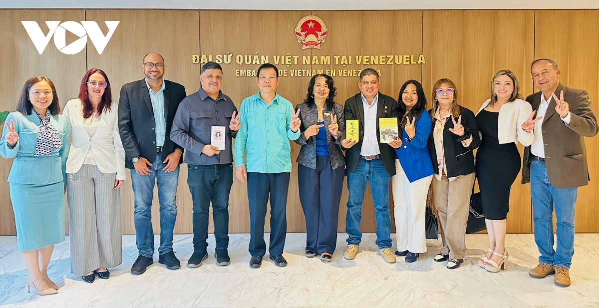 Venezuelan political forces congratulate Vietnam Party Congress’s success